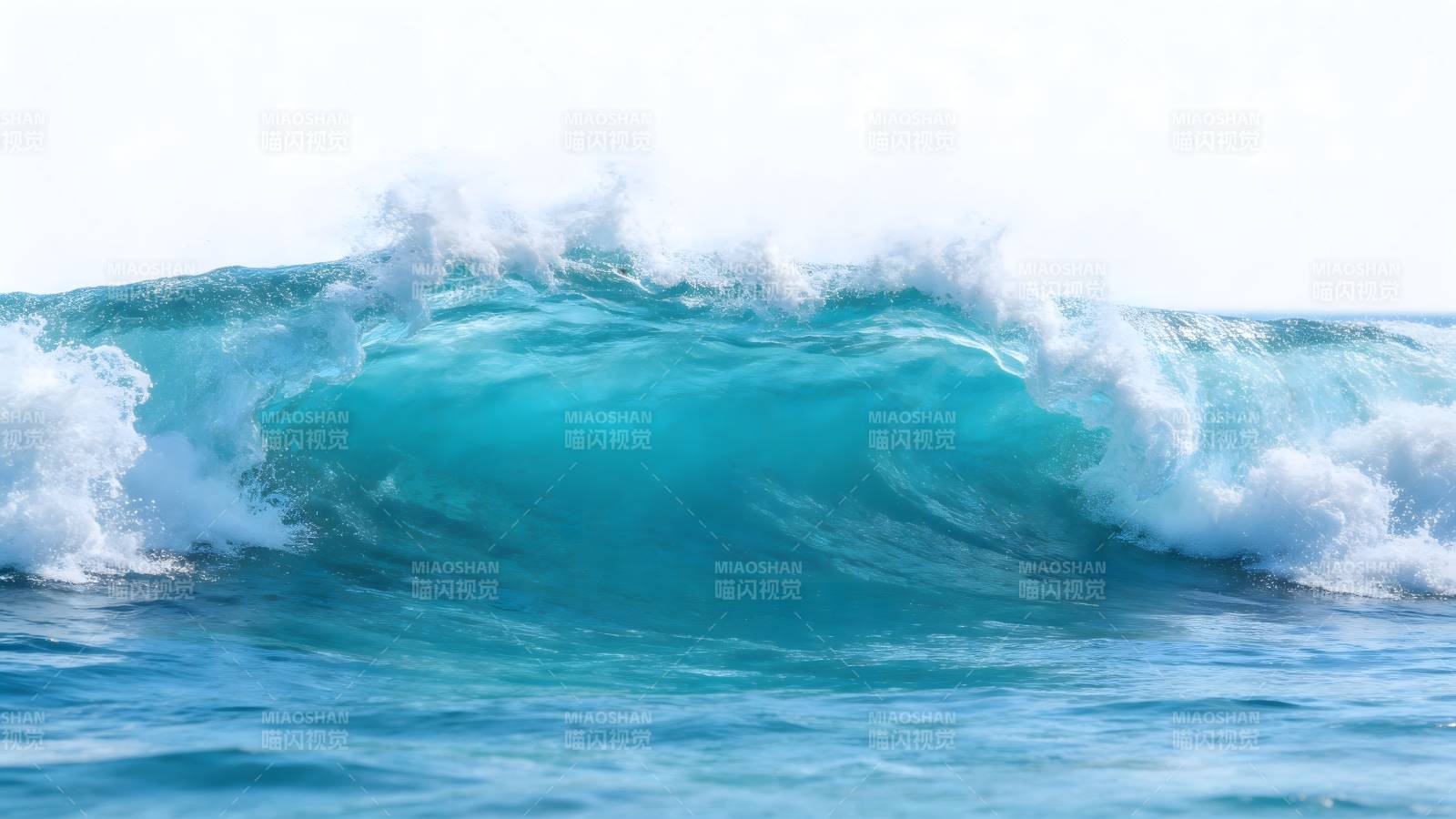 碧海巨浪翻涌图片