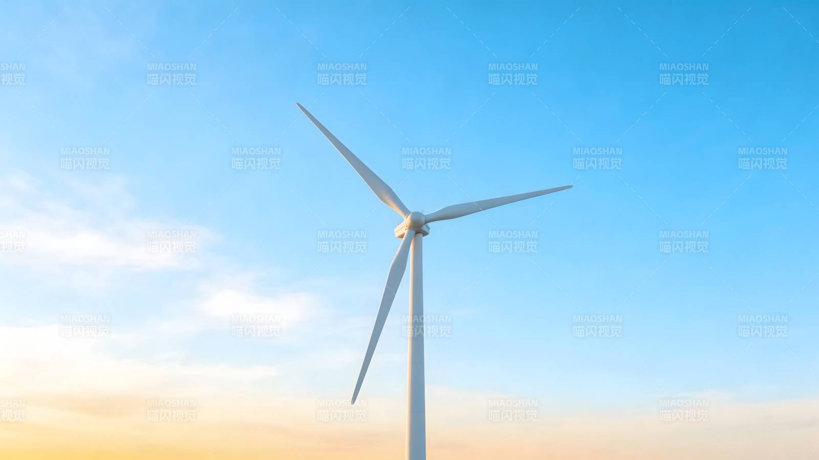 风车蓝天映日辉图片