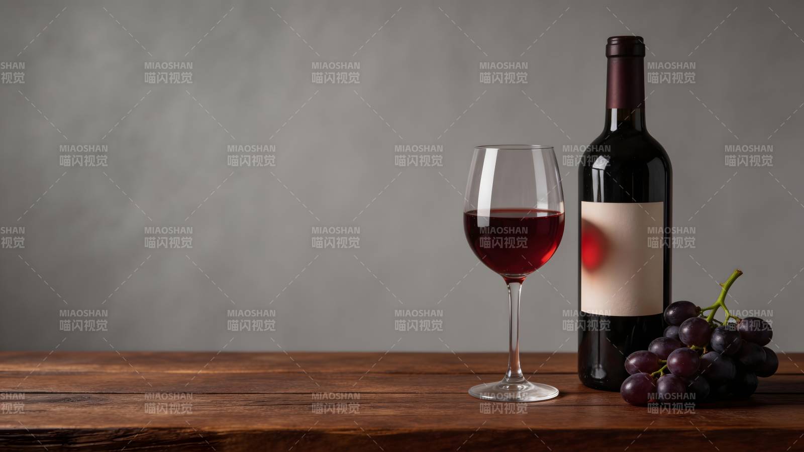 红酒与葡萄静物图片