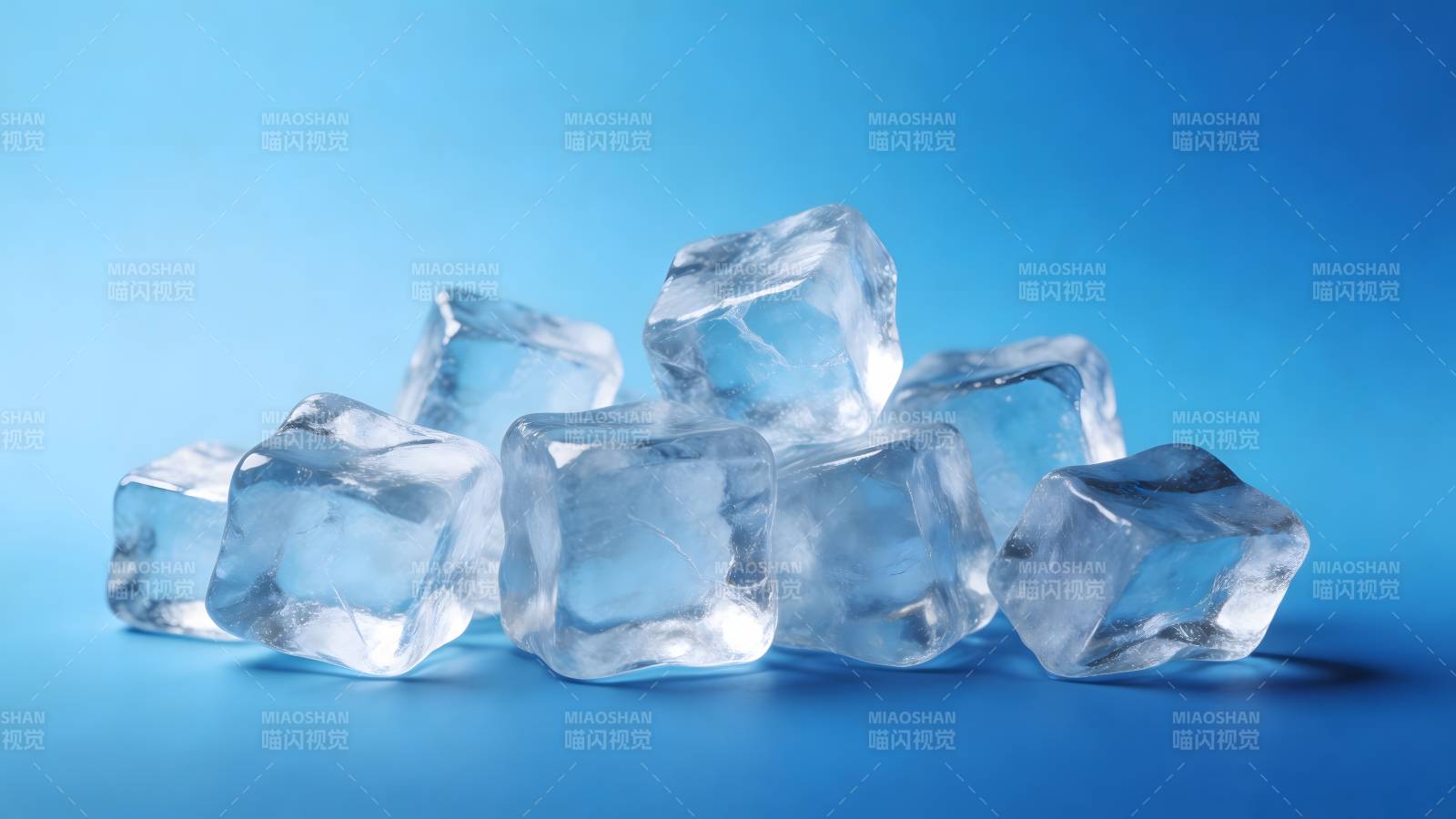 冰块堆叠图片