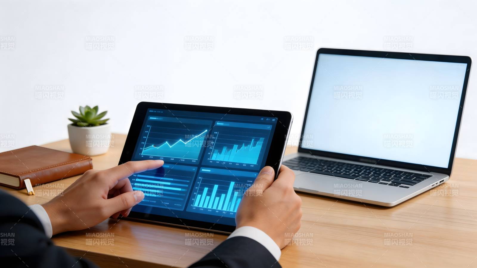 数据分析工作场景图片