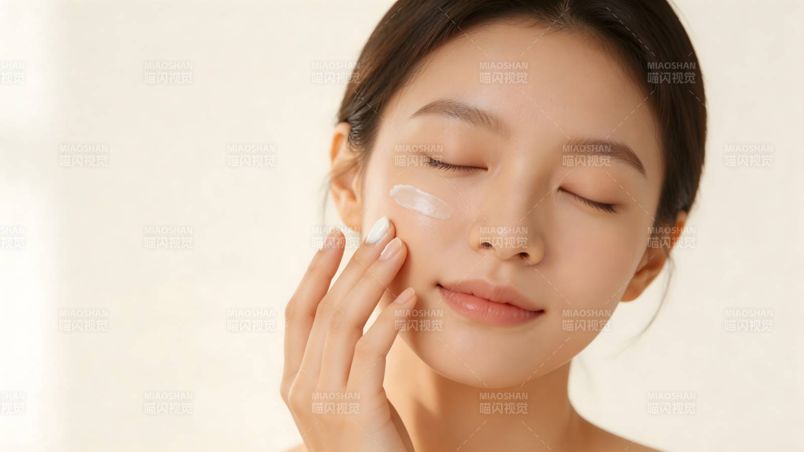 柔肤护理瞬间图片