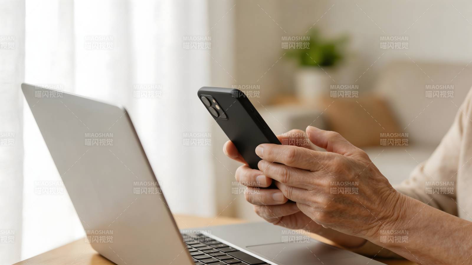 手机与笔记本共用图片