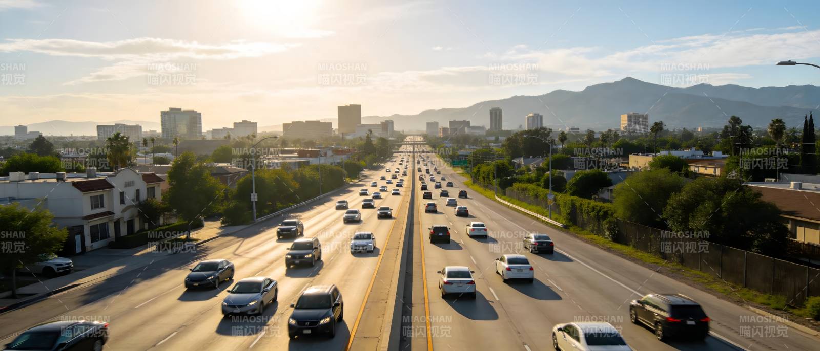 城市高速路晨景图片