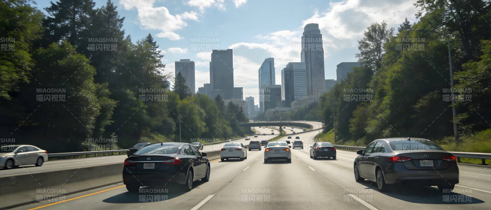 城市高速路行车图片