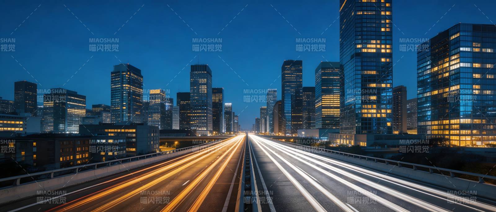 城市夜景车流图片