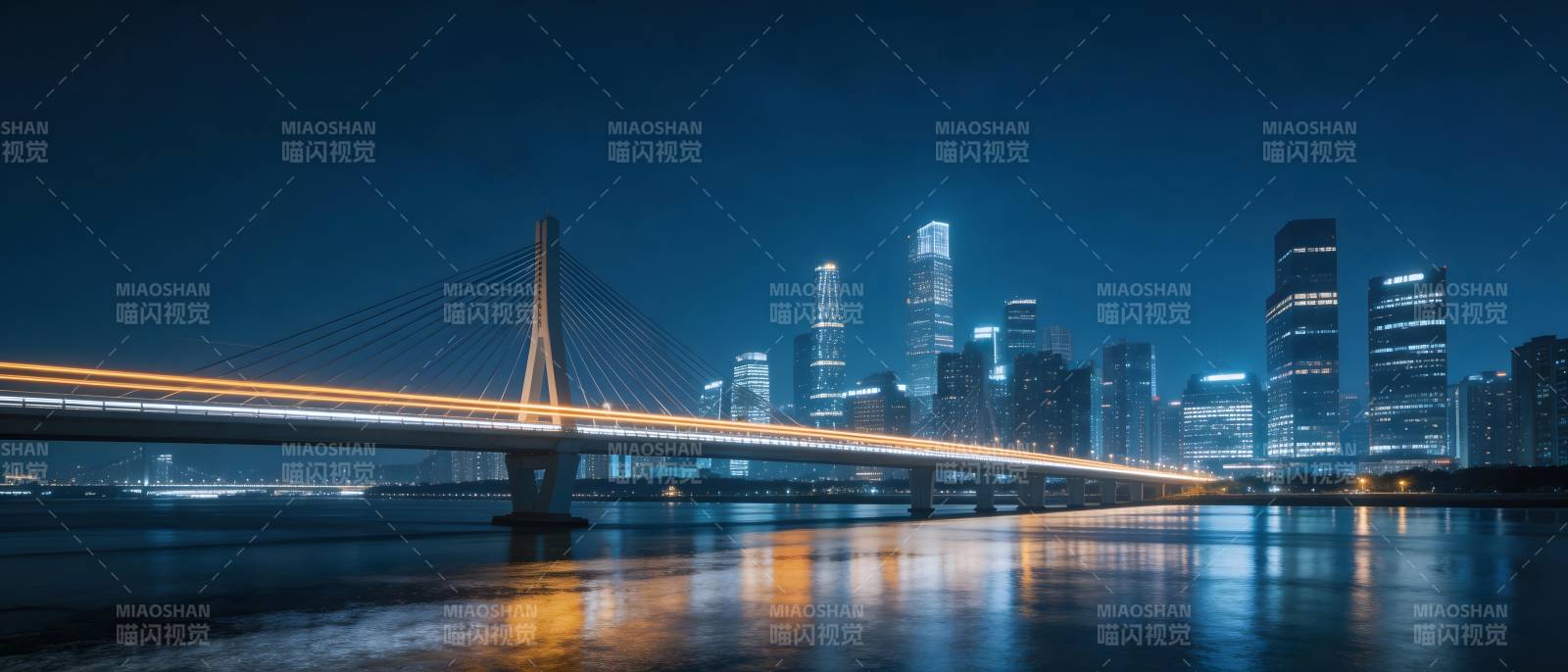 夜幕下的城市桥梁图片