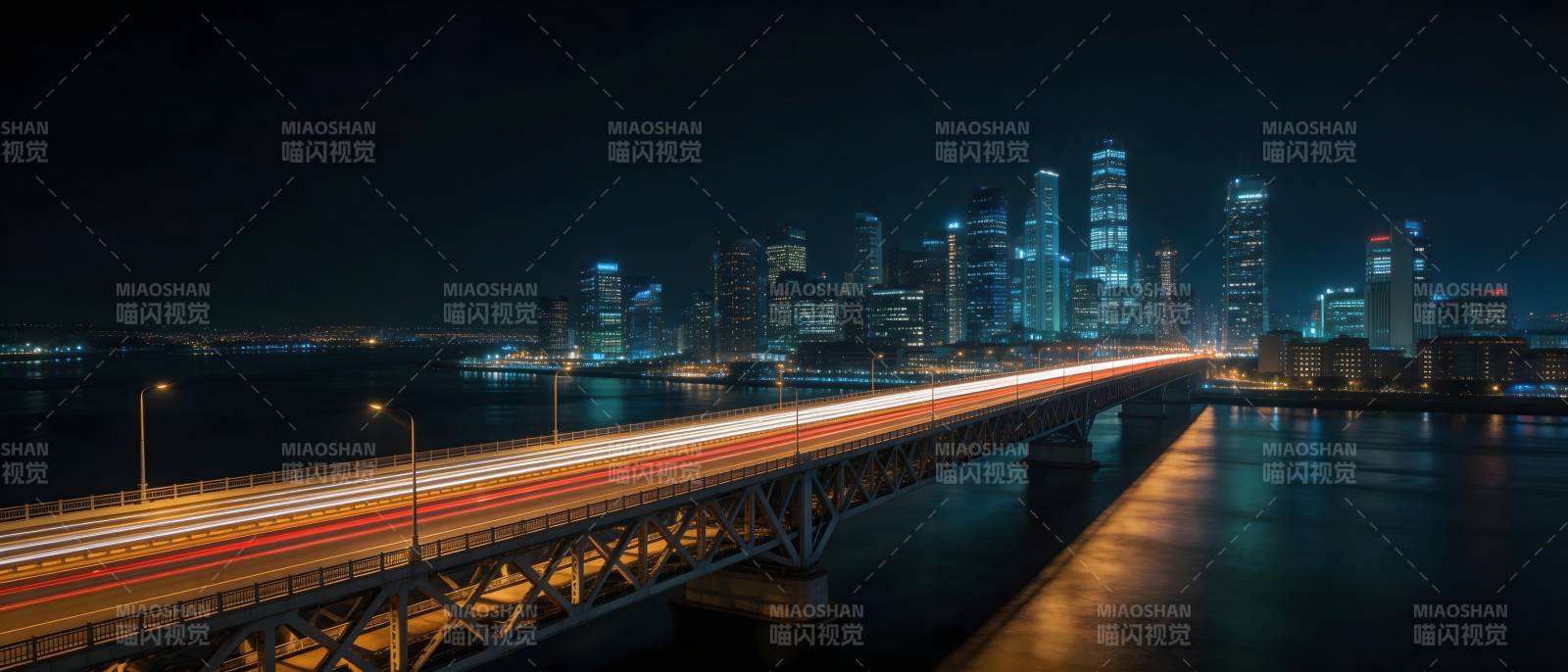 夜幕下的城市桥梁图片