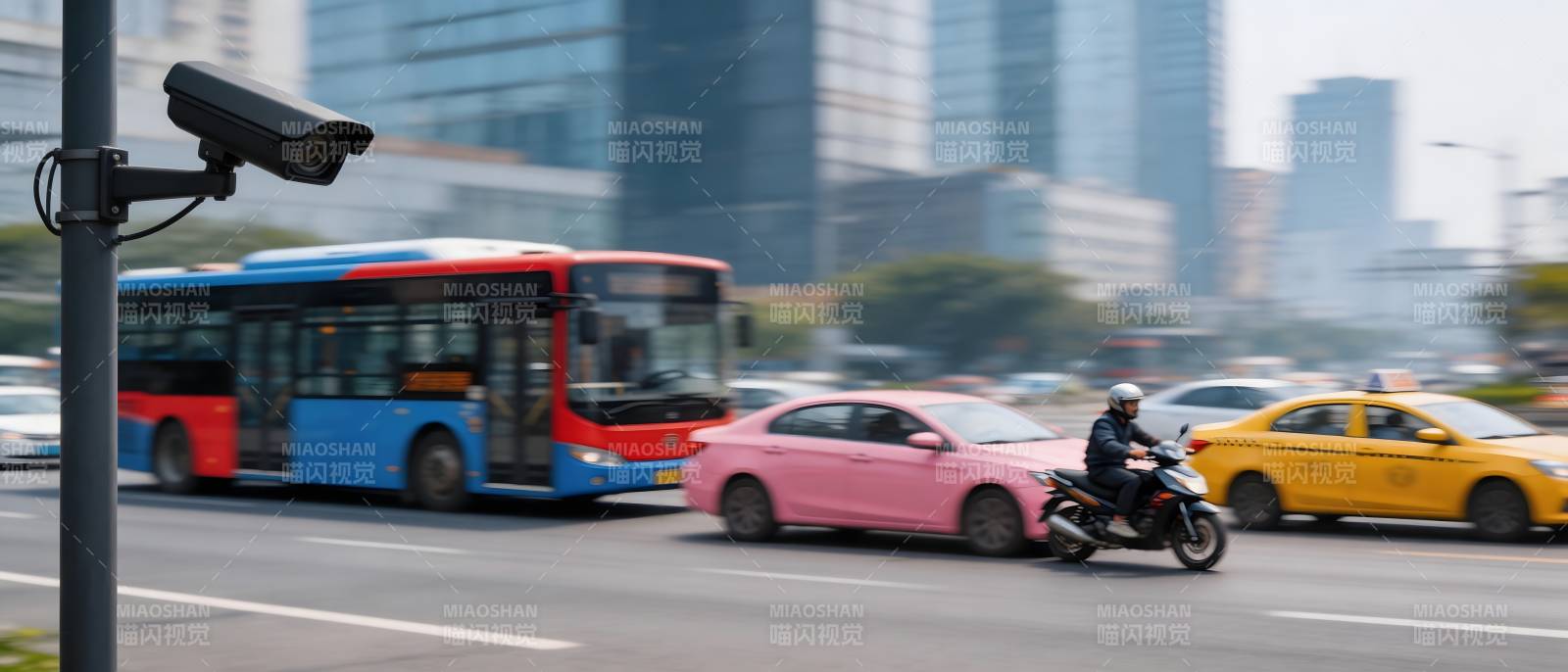 城市交通监控画面图片