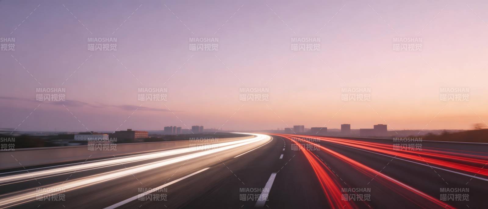 黄昏高速车流图片