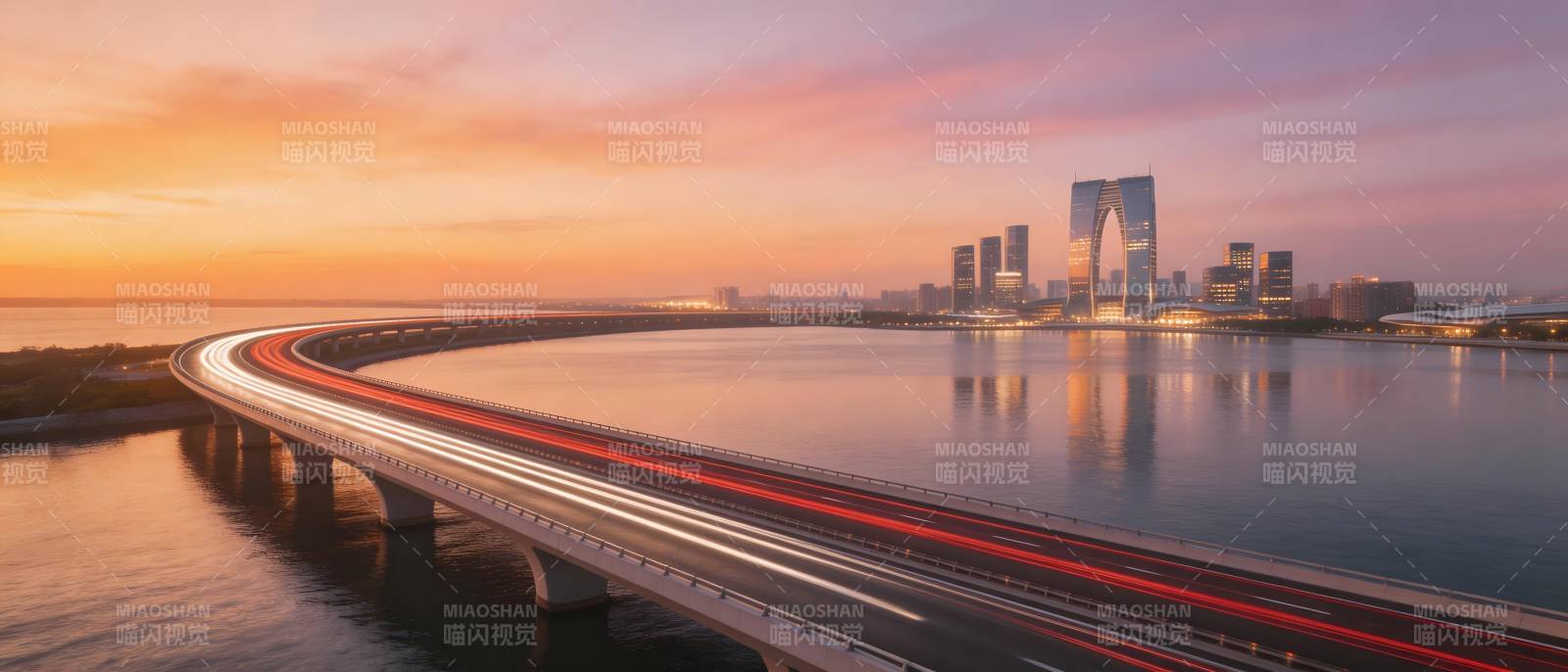 城市天际线晨曦图片