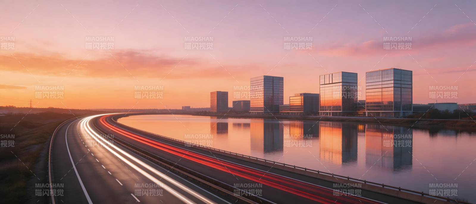城市晨曦公路图片