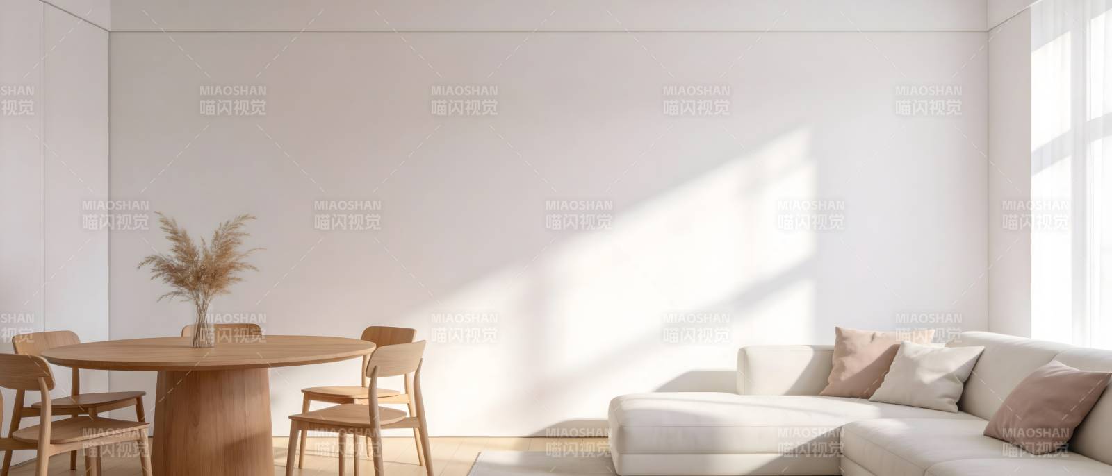 简约客厅阳光照耀图片