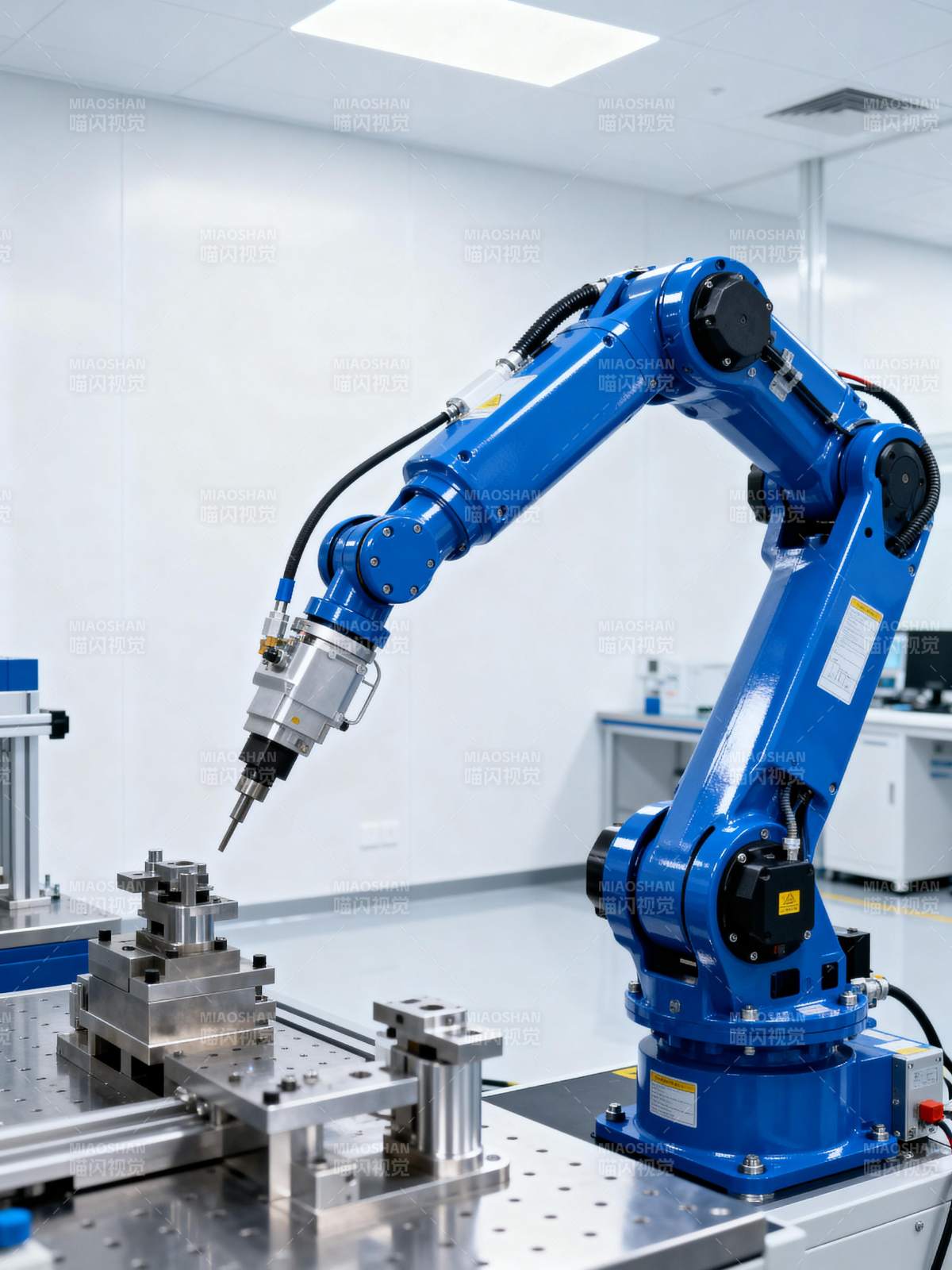 工业机器人作业图片
