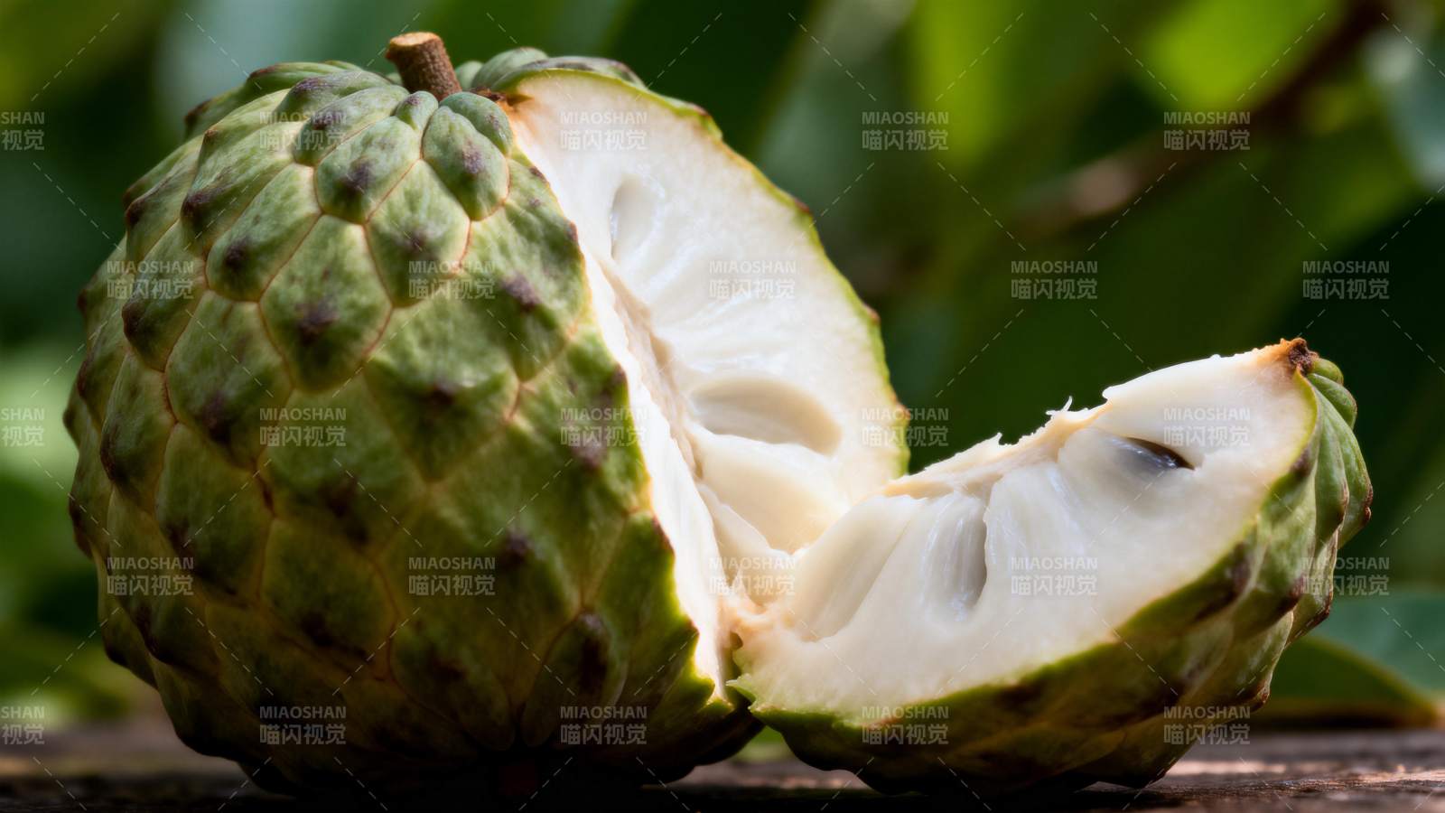 番荔枝切开特写图片