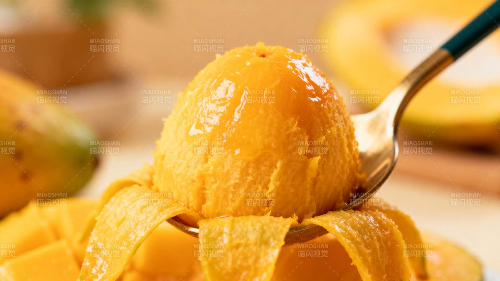 芒果冰淇淋图片