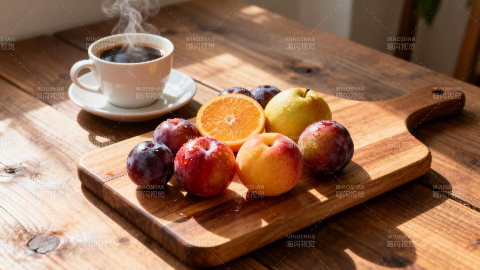水果与咖啡的静谧时光图片