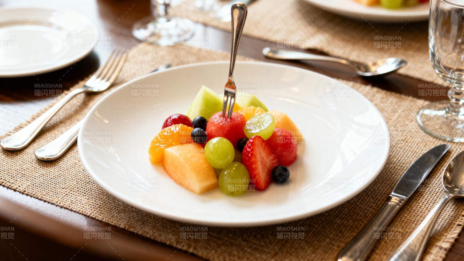 水果拼盘美味可口图片