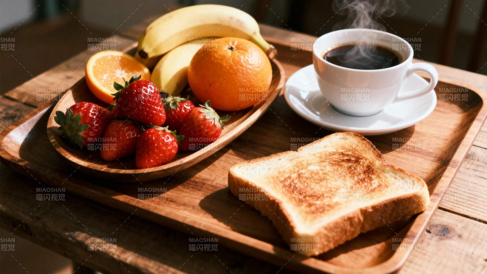 早餐果盘与咖啡图片