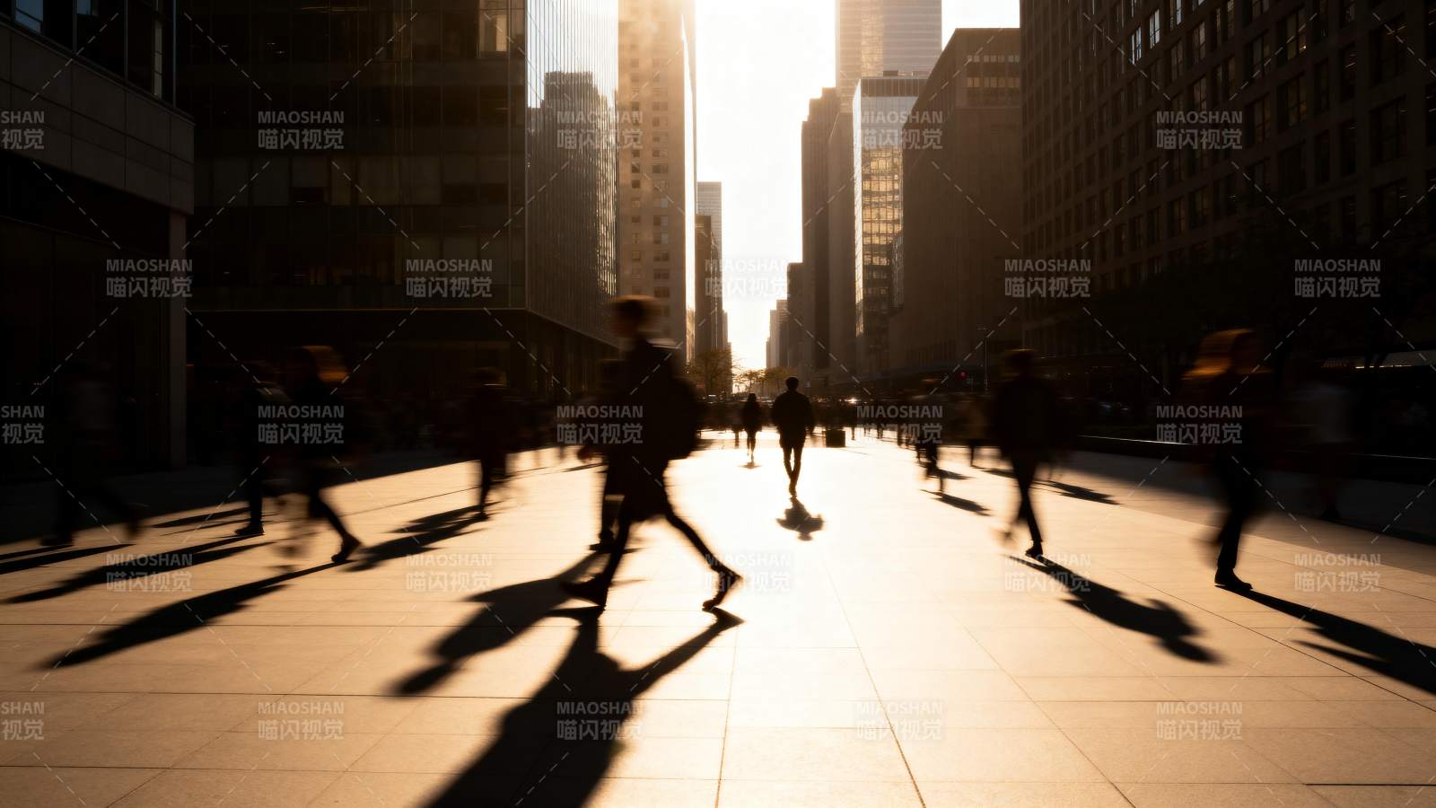 都市晨光剪影图片