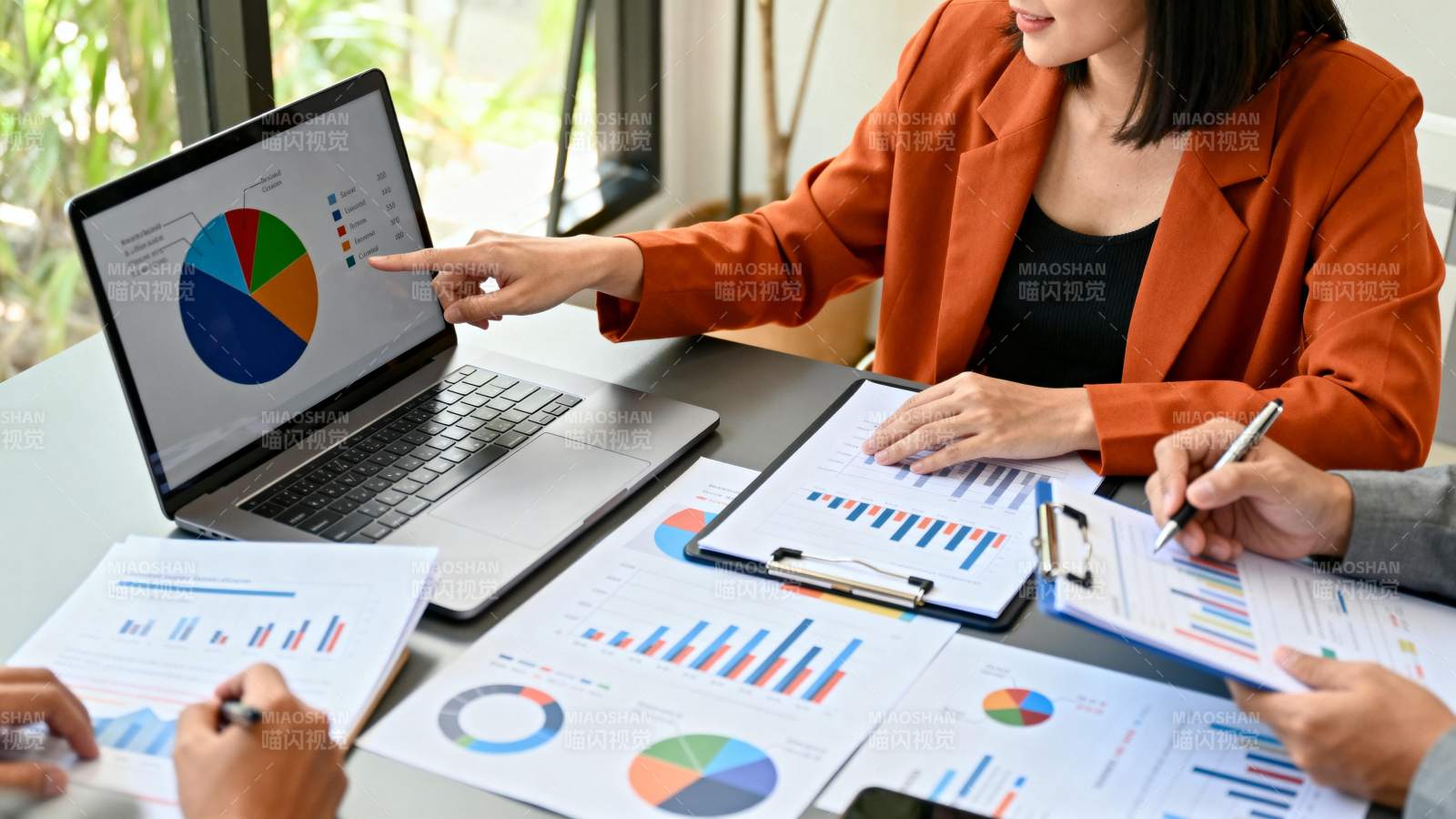 团队分析数据图表图片