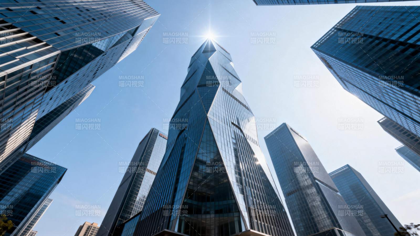 摩天大楼仰望图图片