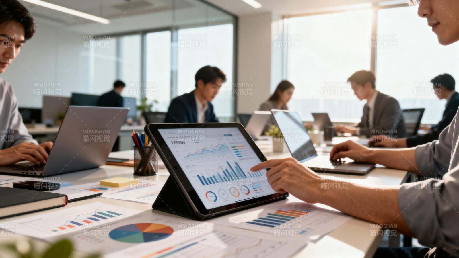 团队协作分析数据图片