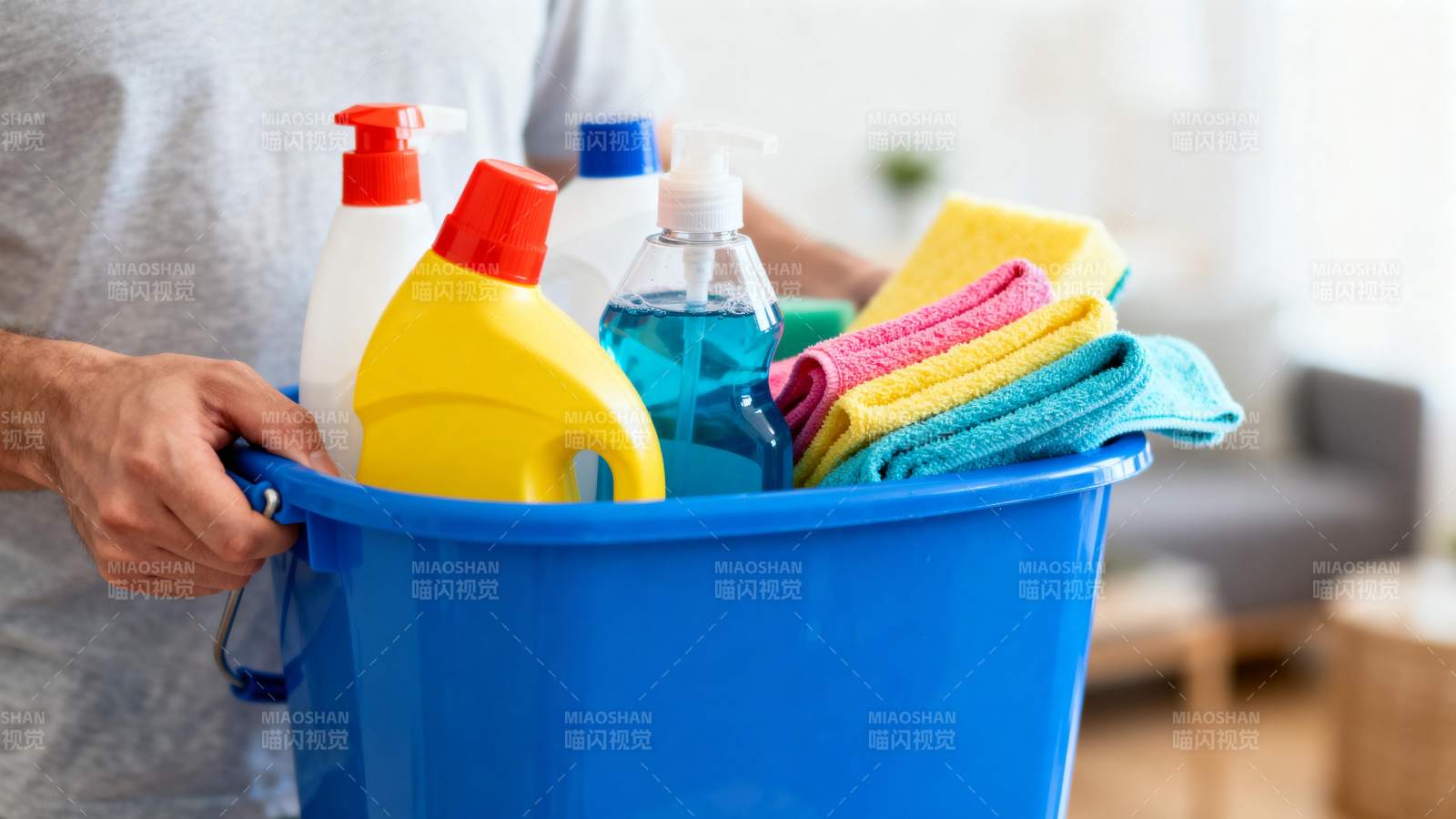 清洁用品收纳桶图片