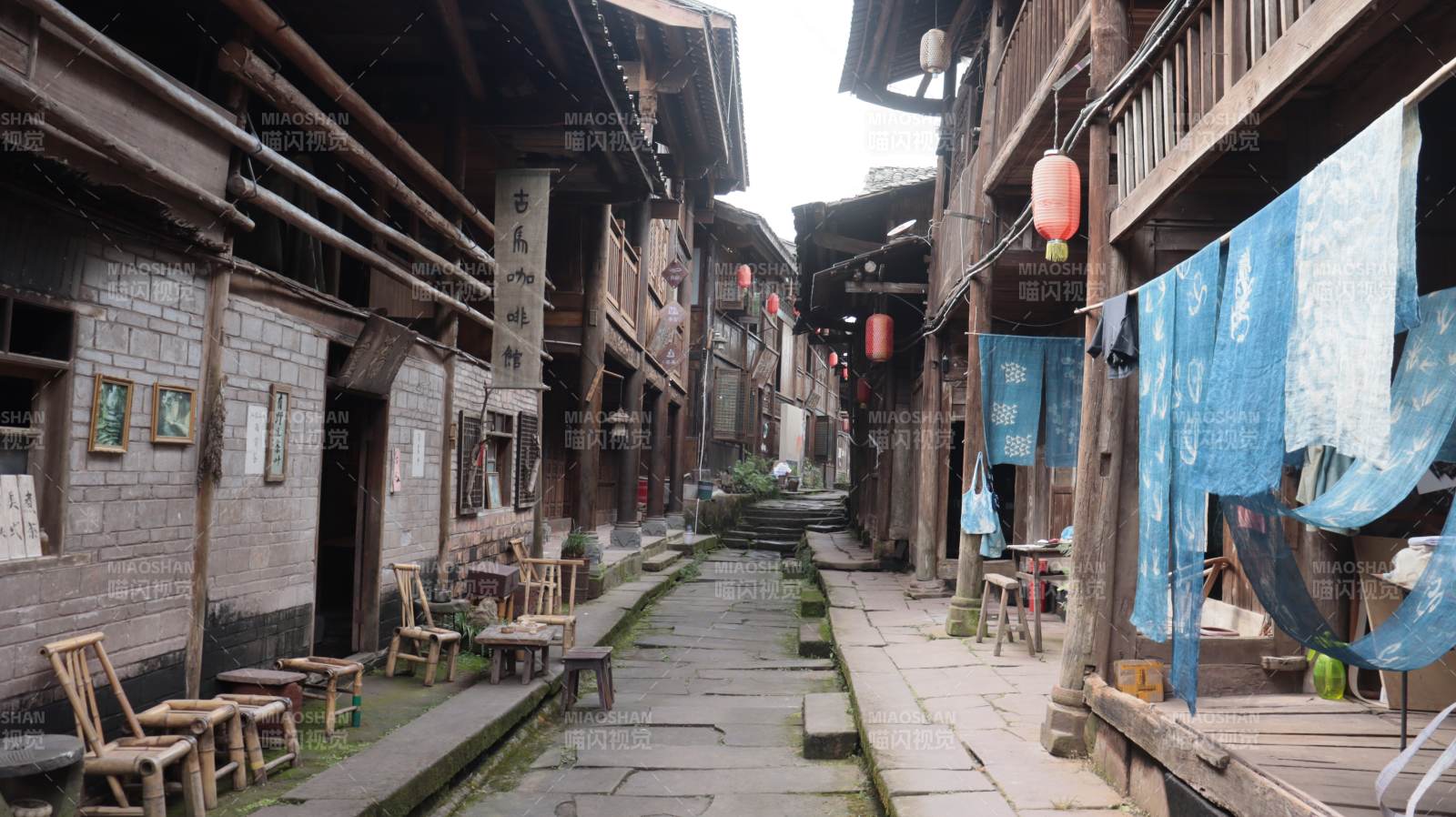 古巷烟火图片