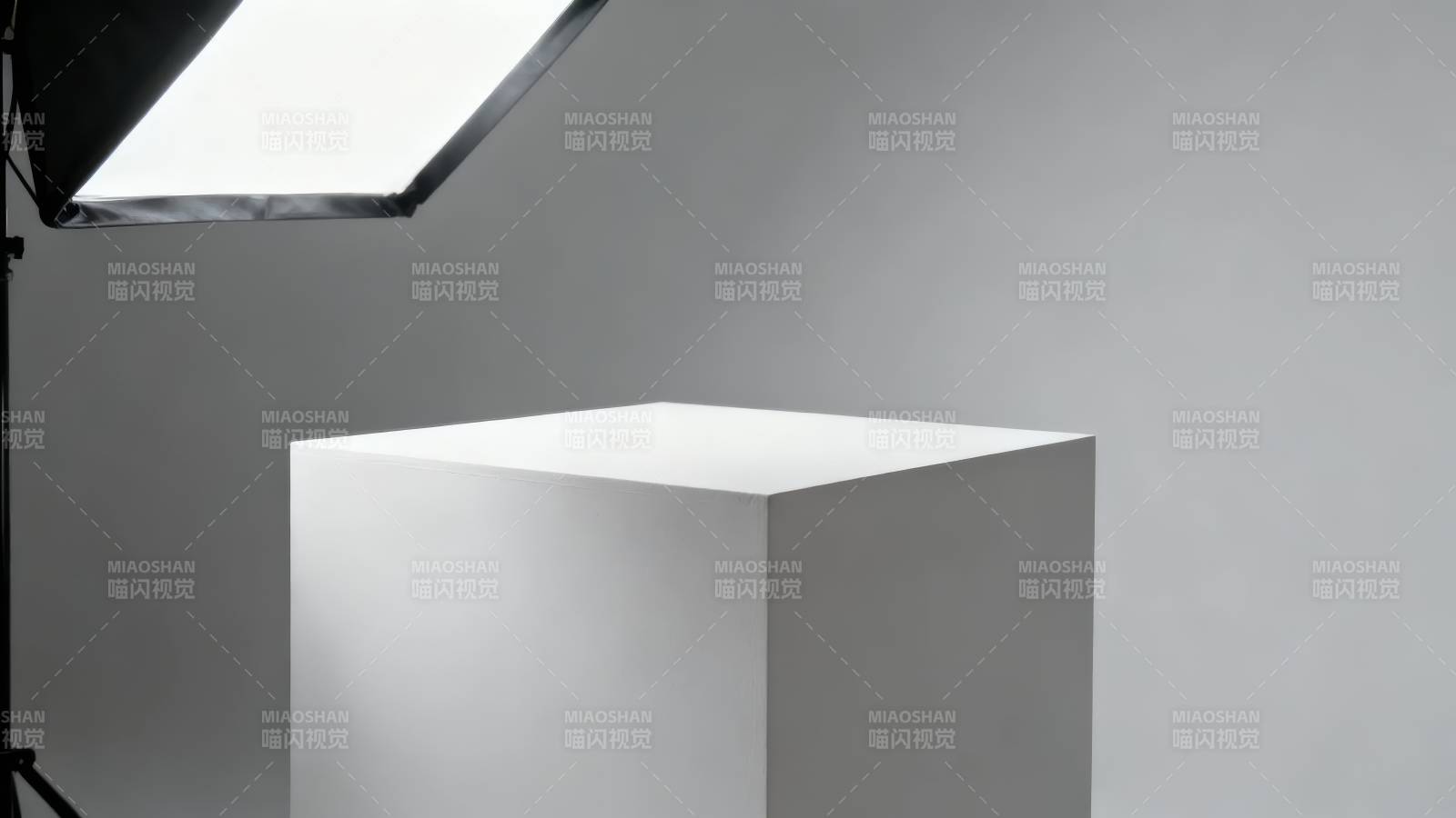 简约立方体光影图片