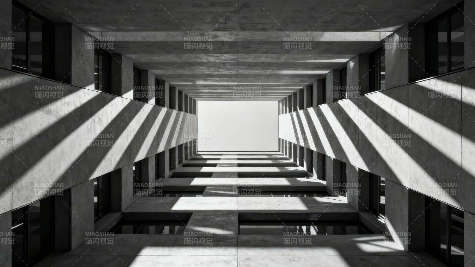 光影交错的建筑走廊图片