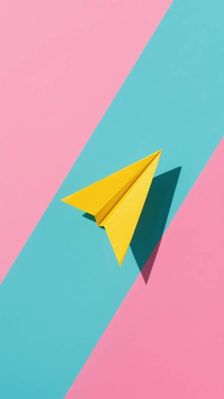 纸飞机飞越色彩图片