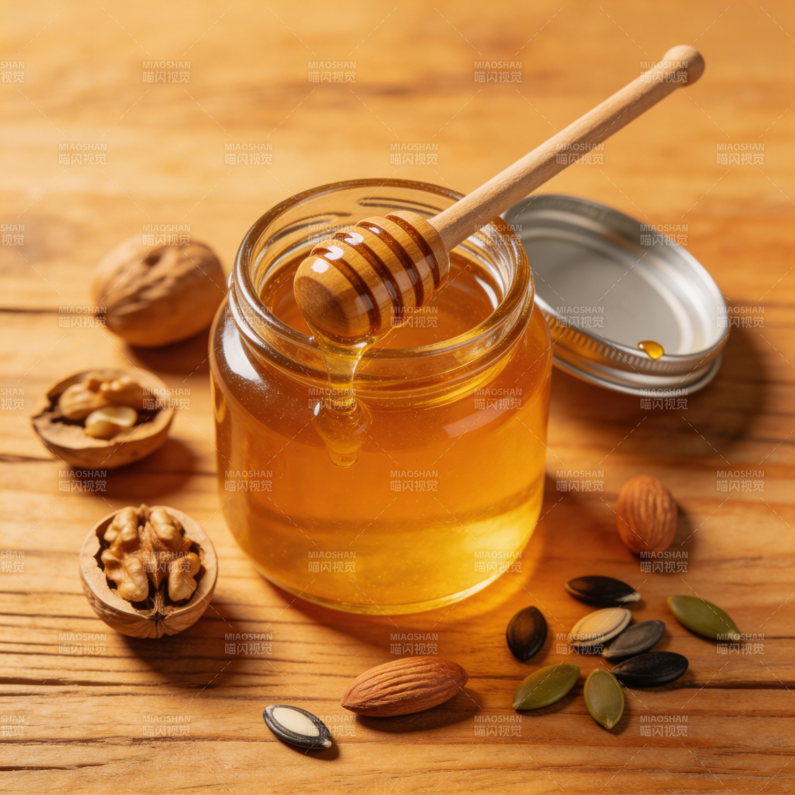 蜂蜜坚果木桌图片