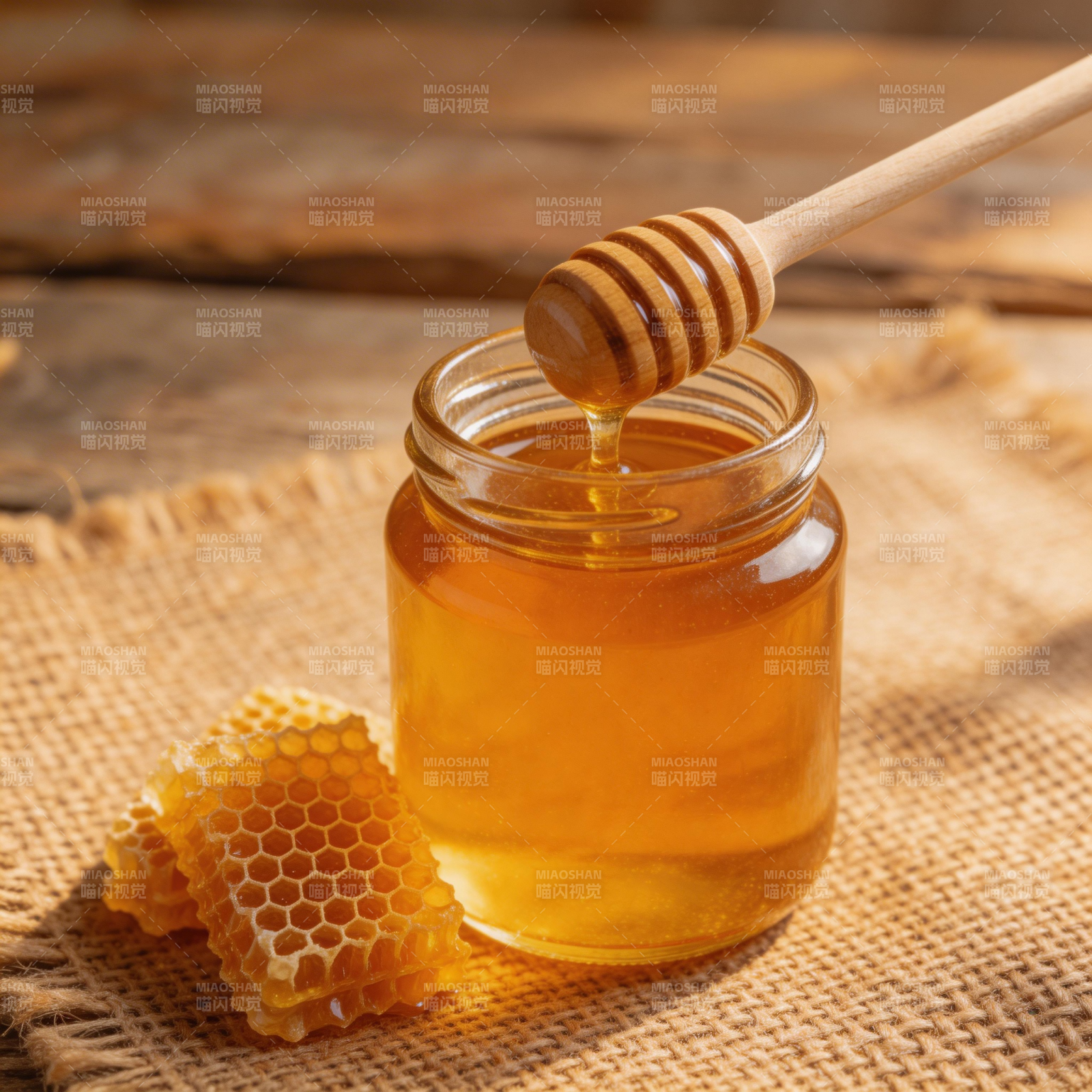 蜂蜜流淌 甜蜜自然图片