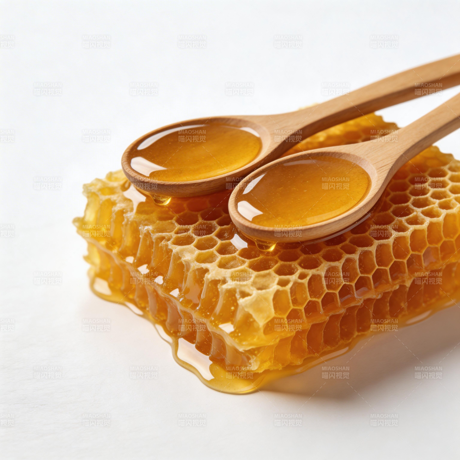 蜂蜜与木勺图片