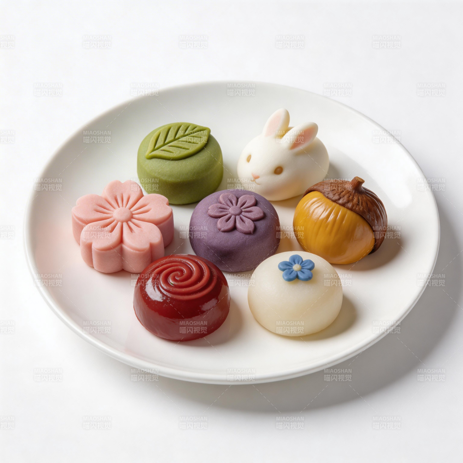 精致和果子拼盘图片