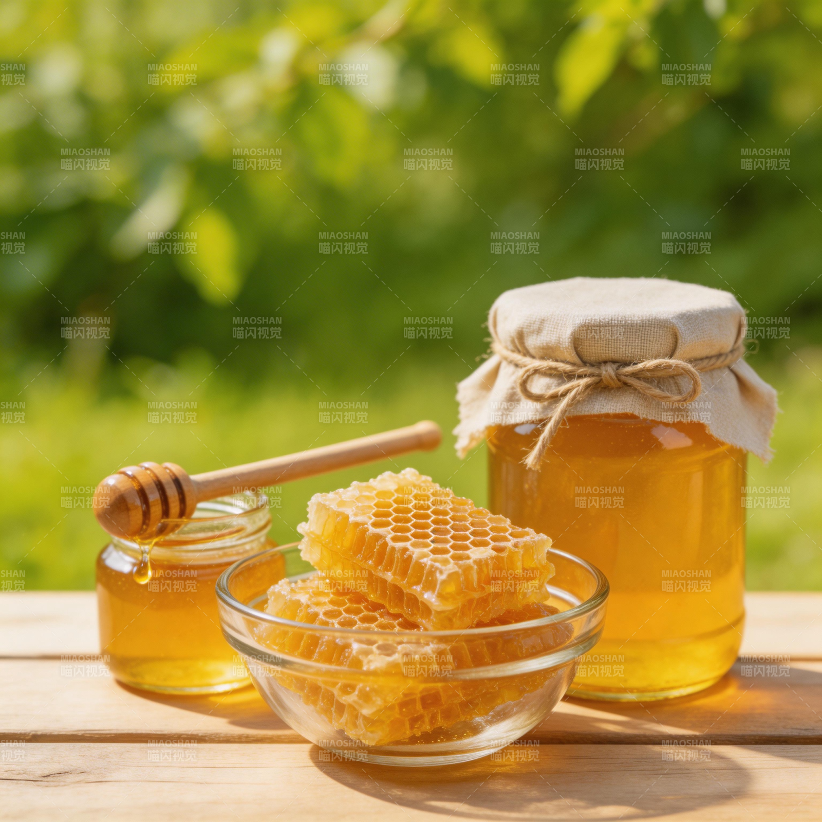 蜂蜜与蜂巢图片