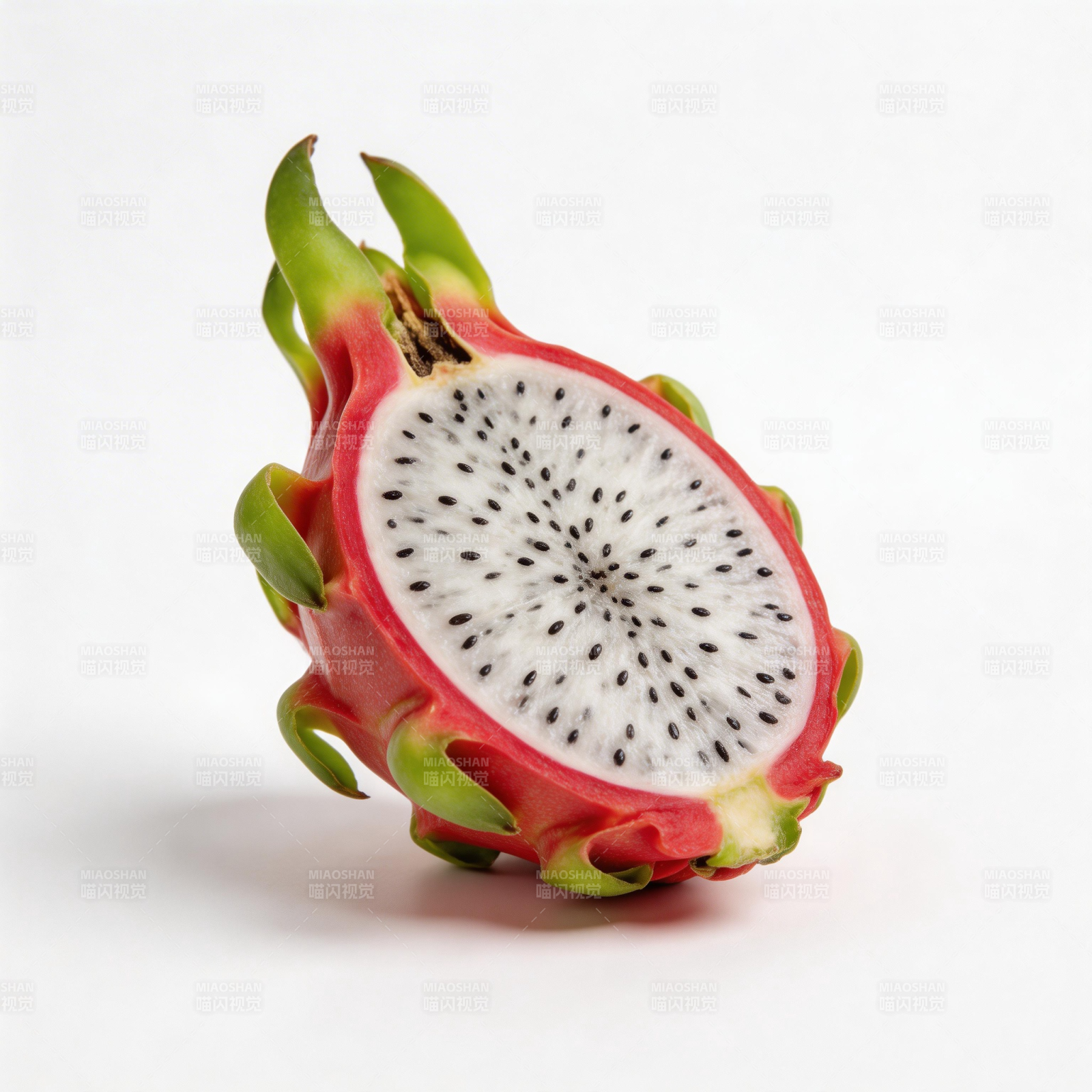 火龙果切面特写图片