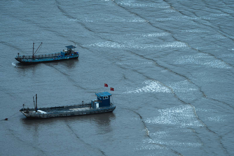 江上两舟行图片