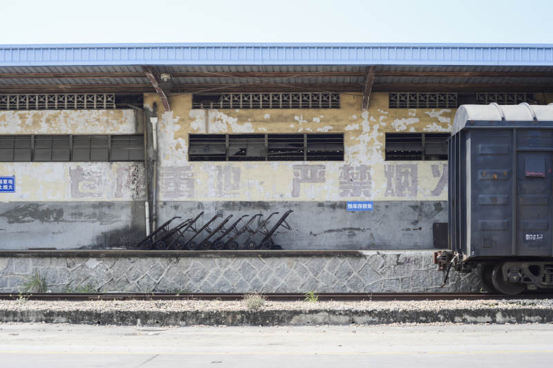 废弃车站旧貌图片