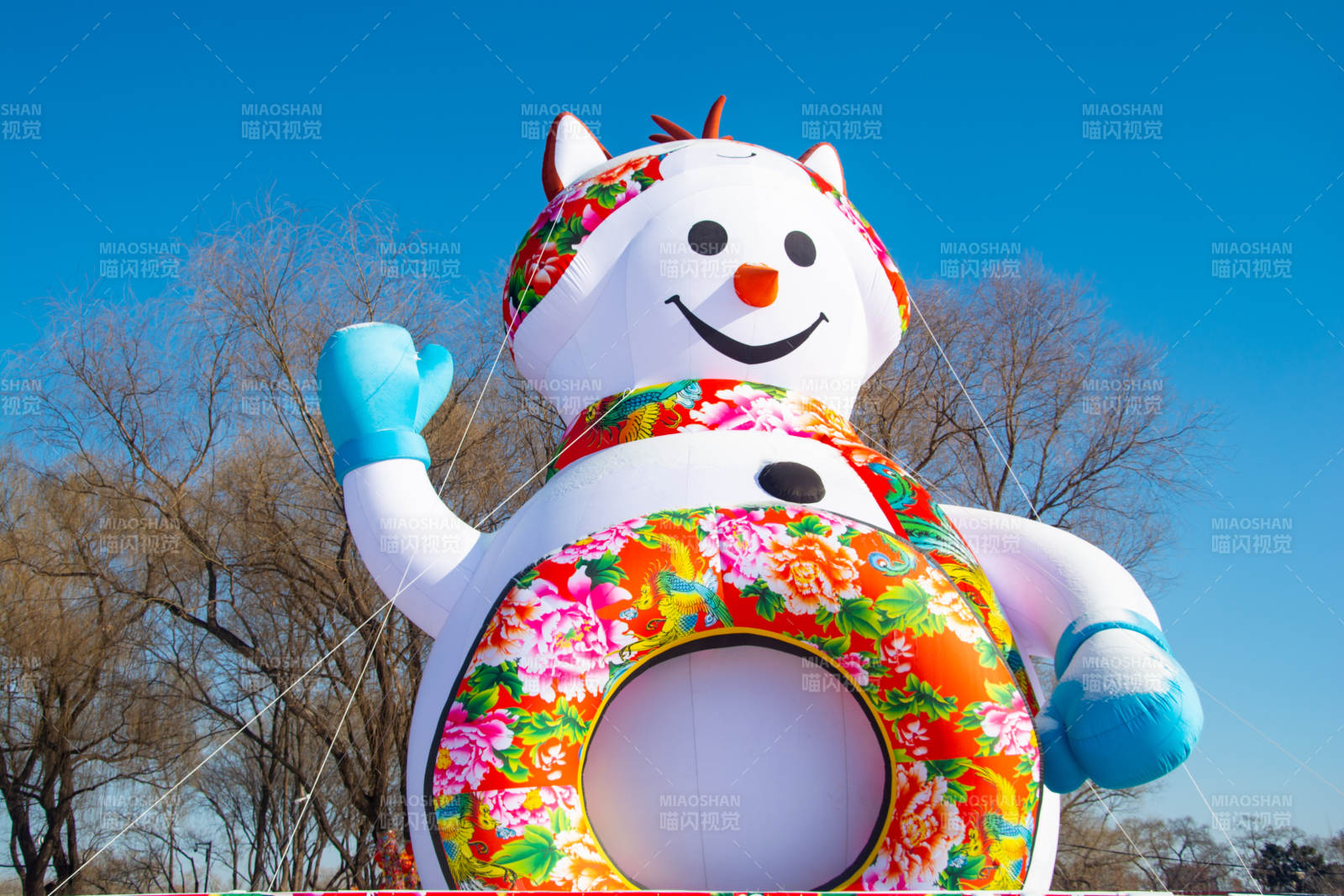 花衣雪人迎春图片