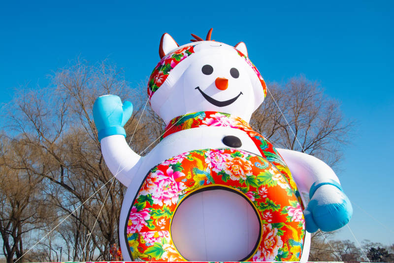 花衣雪人迎春图片