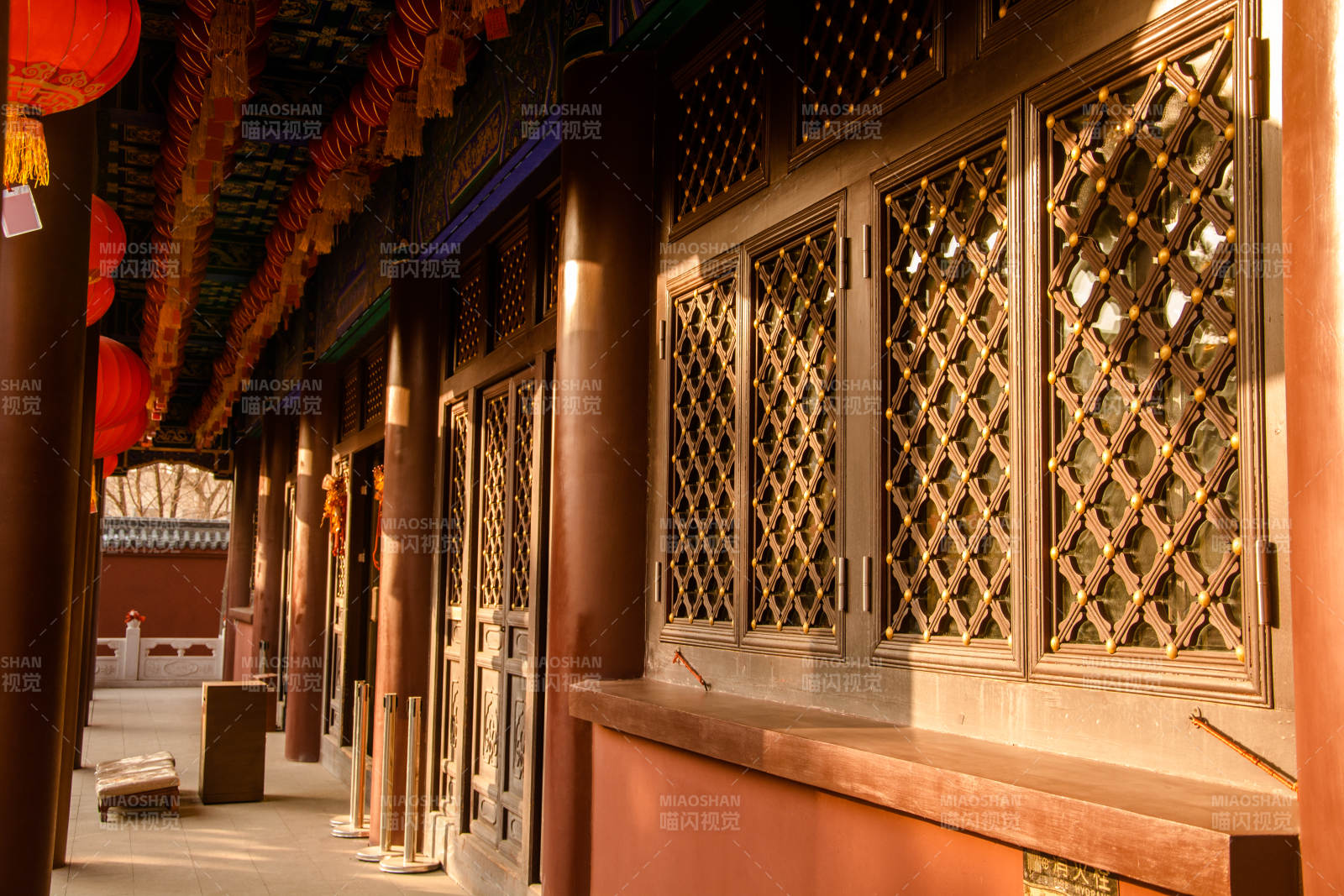 古建筑长廊风光图片