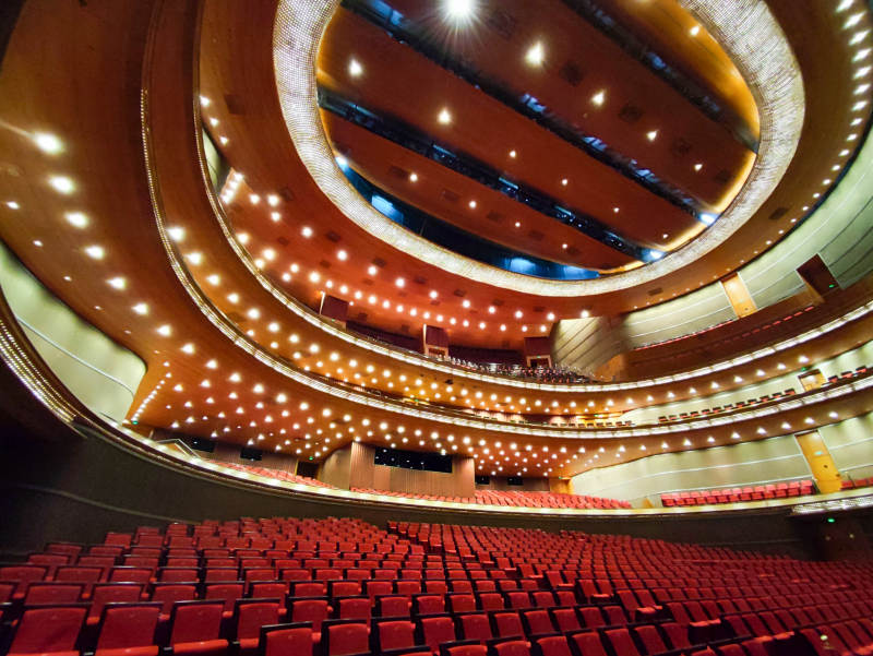宏伟剧院内部图片
