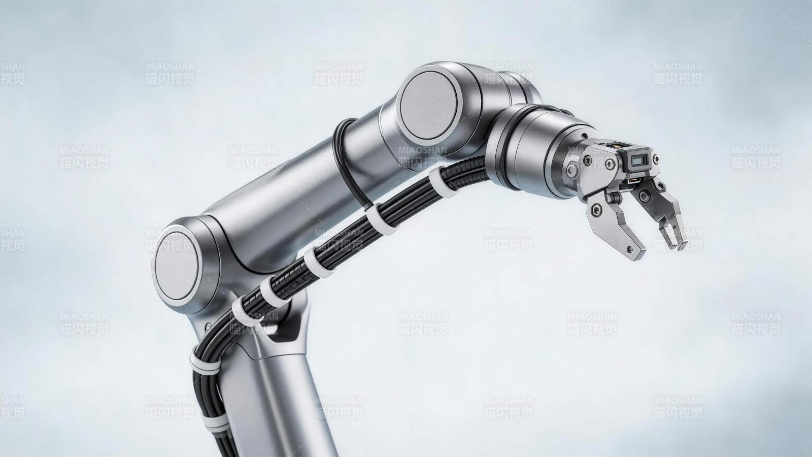 银色工业机械臂特写展示精密结构图片