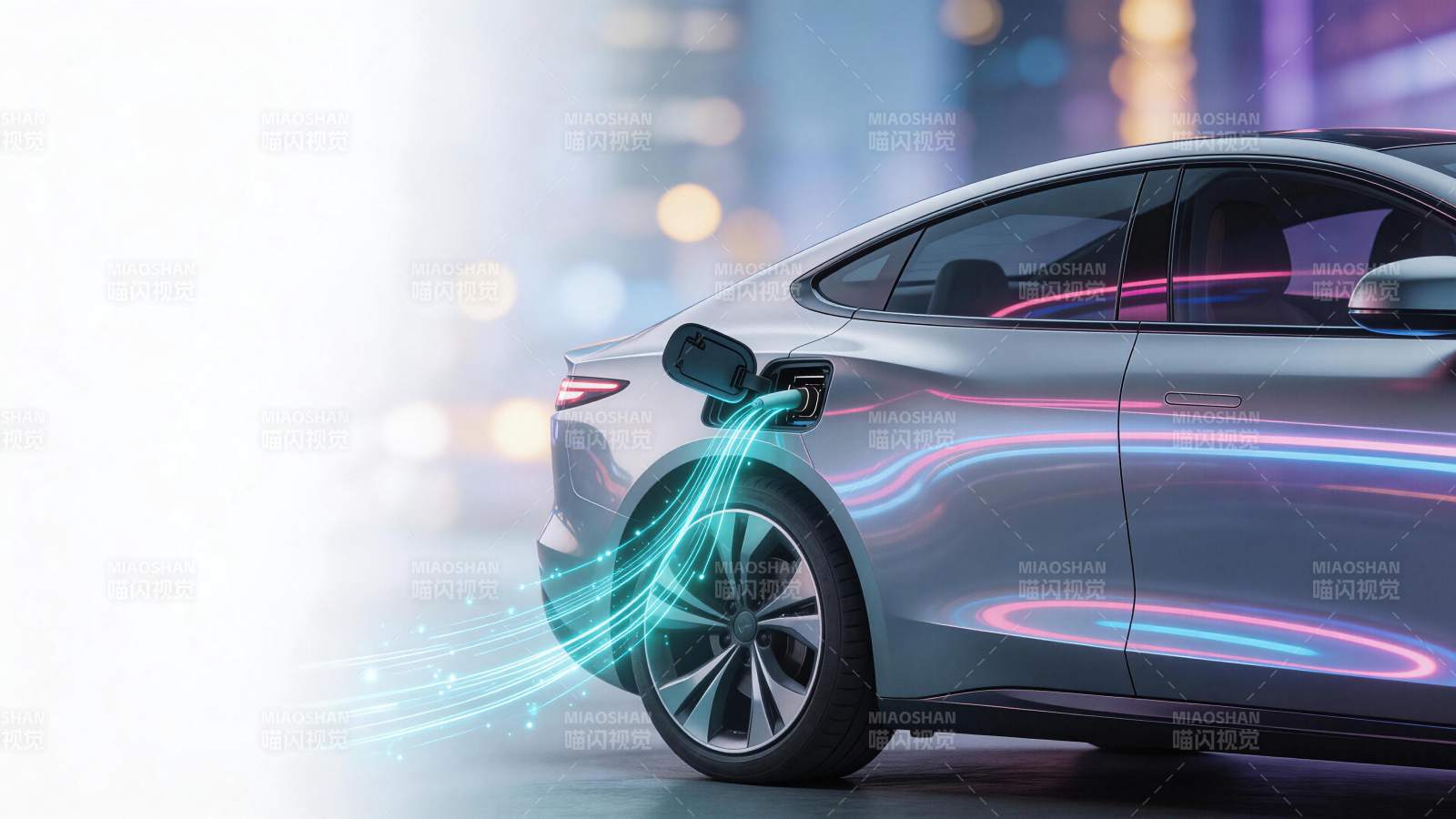 银色电动汽车夜间充电能量流动特效展示图片