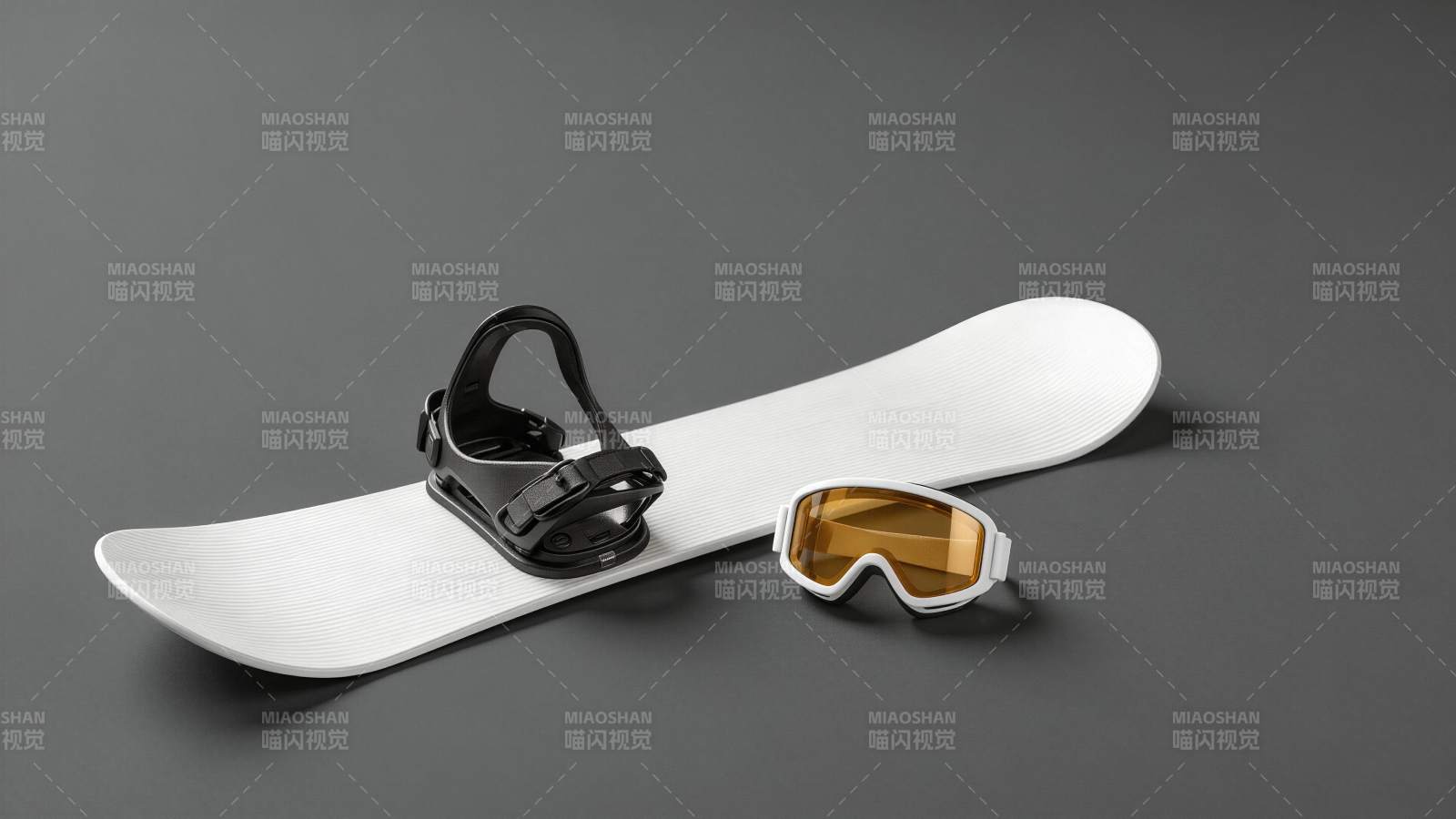 白色单板滑雪板配黑色固定器与护目镜图片