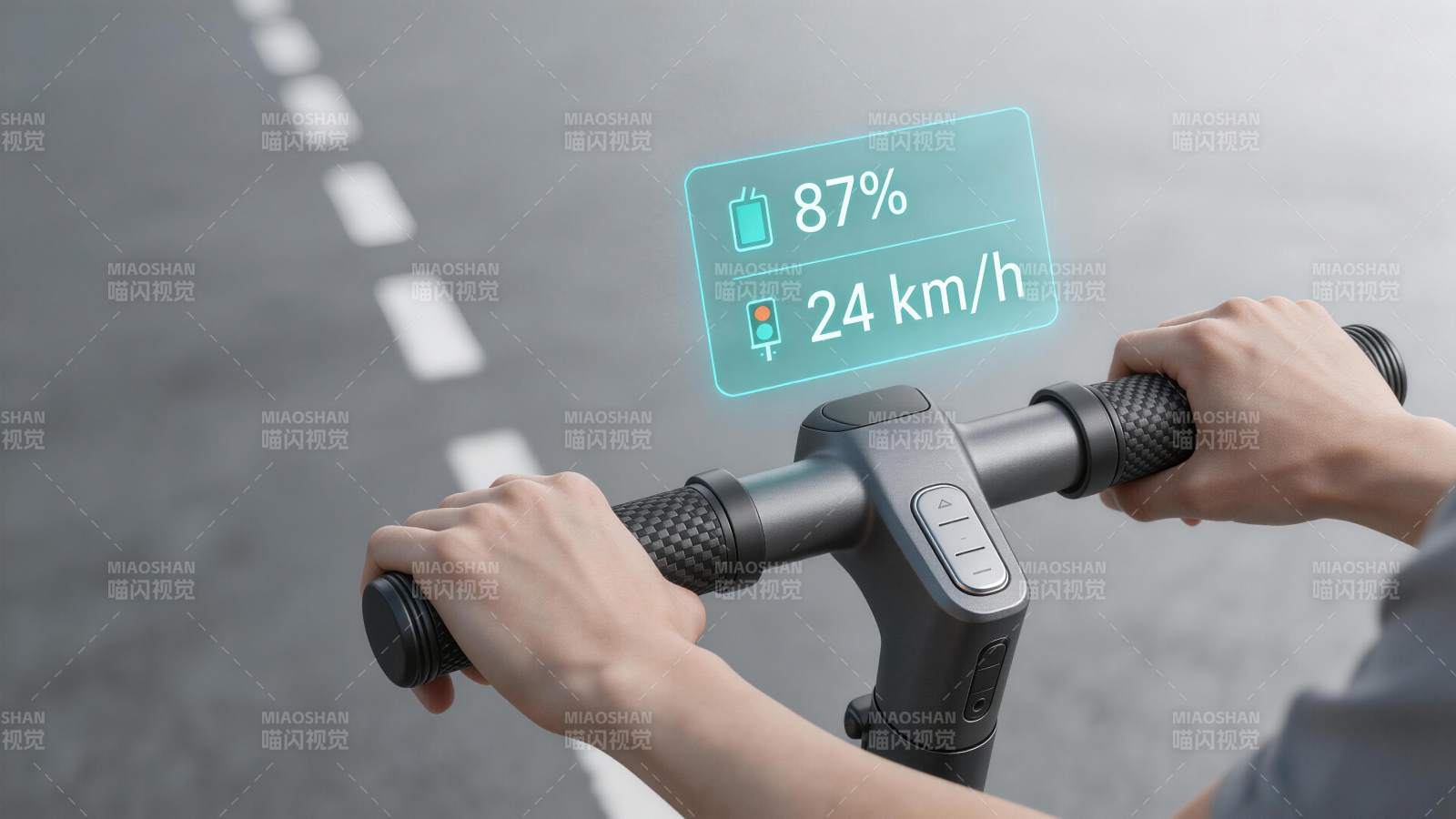 电动滑板车骑行中显示电量与速度信息图片