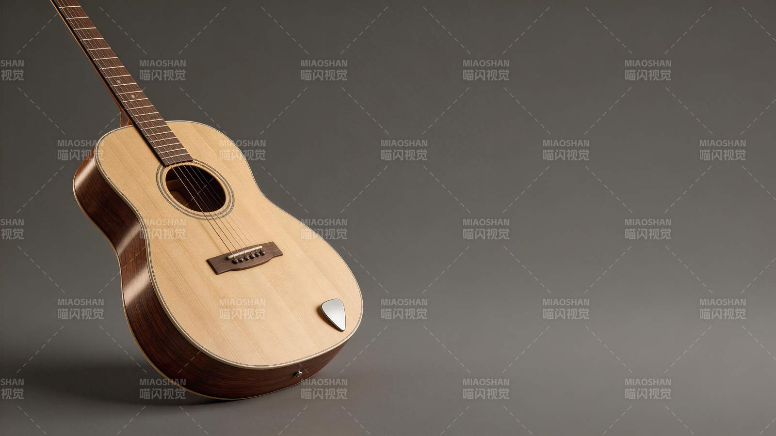 木质原声吉他斜置灰色背景特写图片