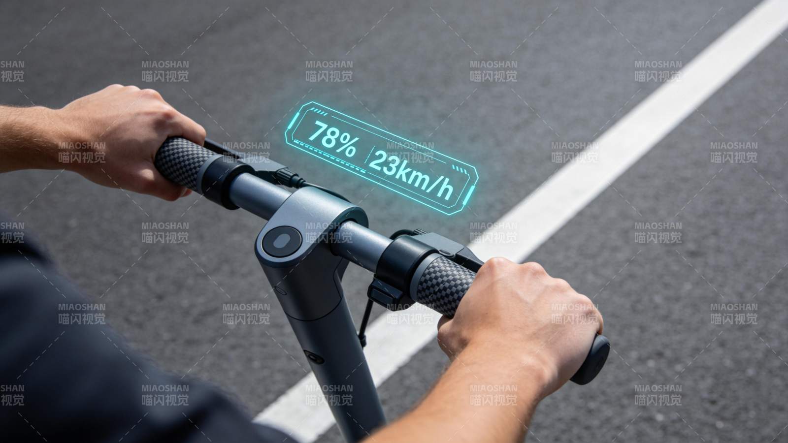 电动滑板车把手与悬浮显示速度电量信息图片